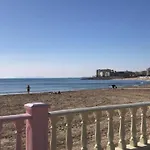 Playa Frente Al Mar 公寓 托雷维耶哈
