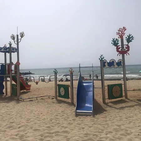 아파트 Playa Frente Al Mar *